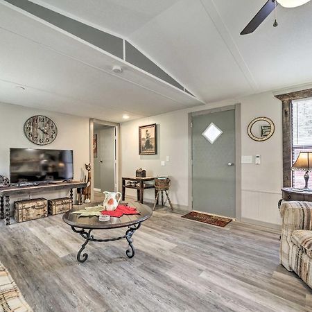 Smoky Mountain Vacation Rental With Hot Tub And Kayaks Whittier Екстериор снимка