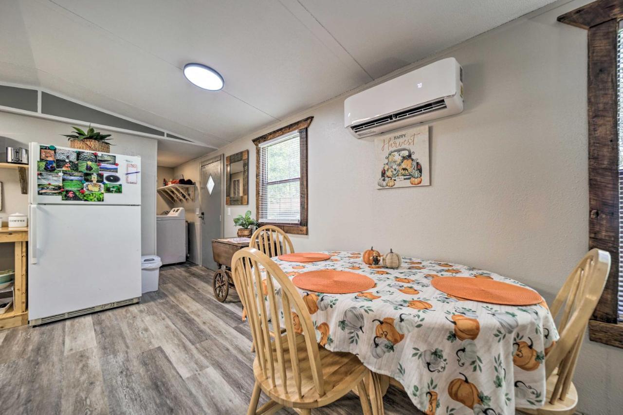 Smoky Mountain Vacation Rental With Hot Tub And Kayaks Whittier Екстериор снимка