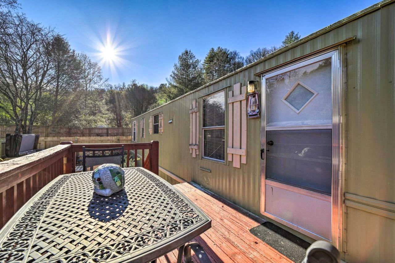 Smoky Mountain Vacation Rental With Hot Tub And Kayaks Whittier Екстериор снимка
